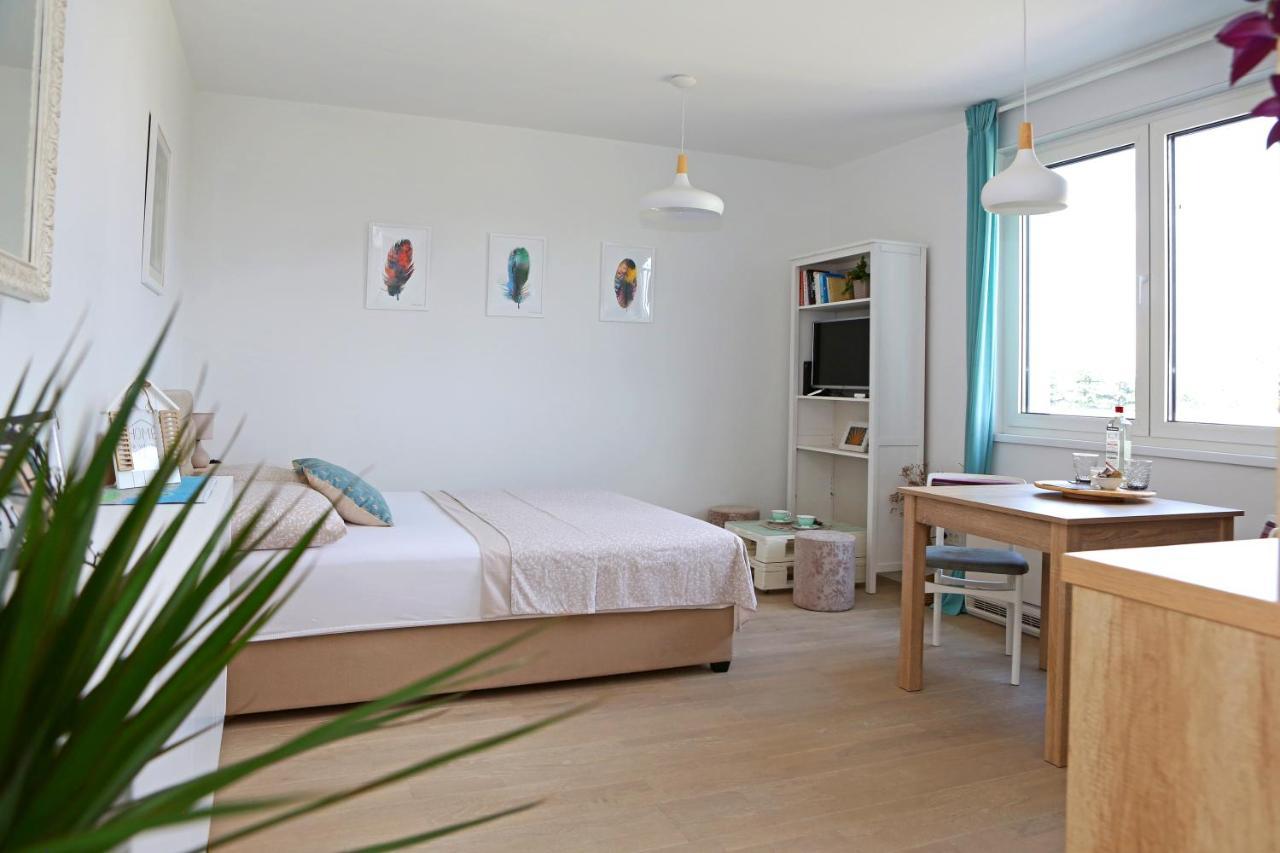 Studio Apartment Camino With Parking Zadar Eksteriør billede