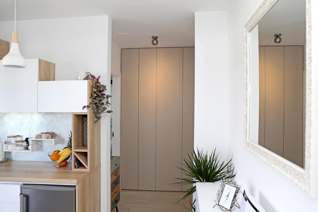 Studio Apartment Camino With Parking Zadar Eksteriør billede